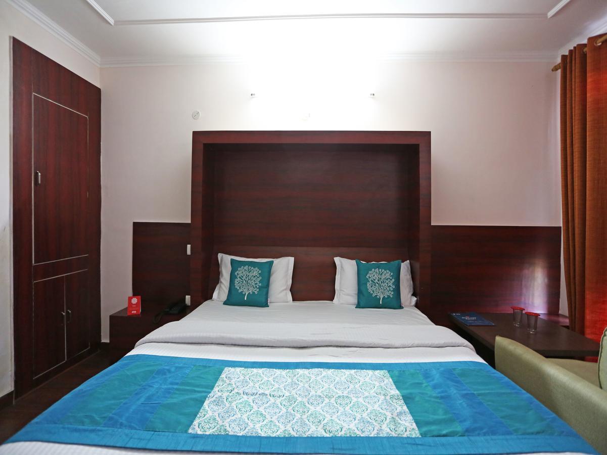 Grand Himalayan Hotels & Resorts Mukteshwar Exterior photo