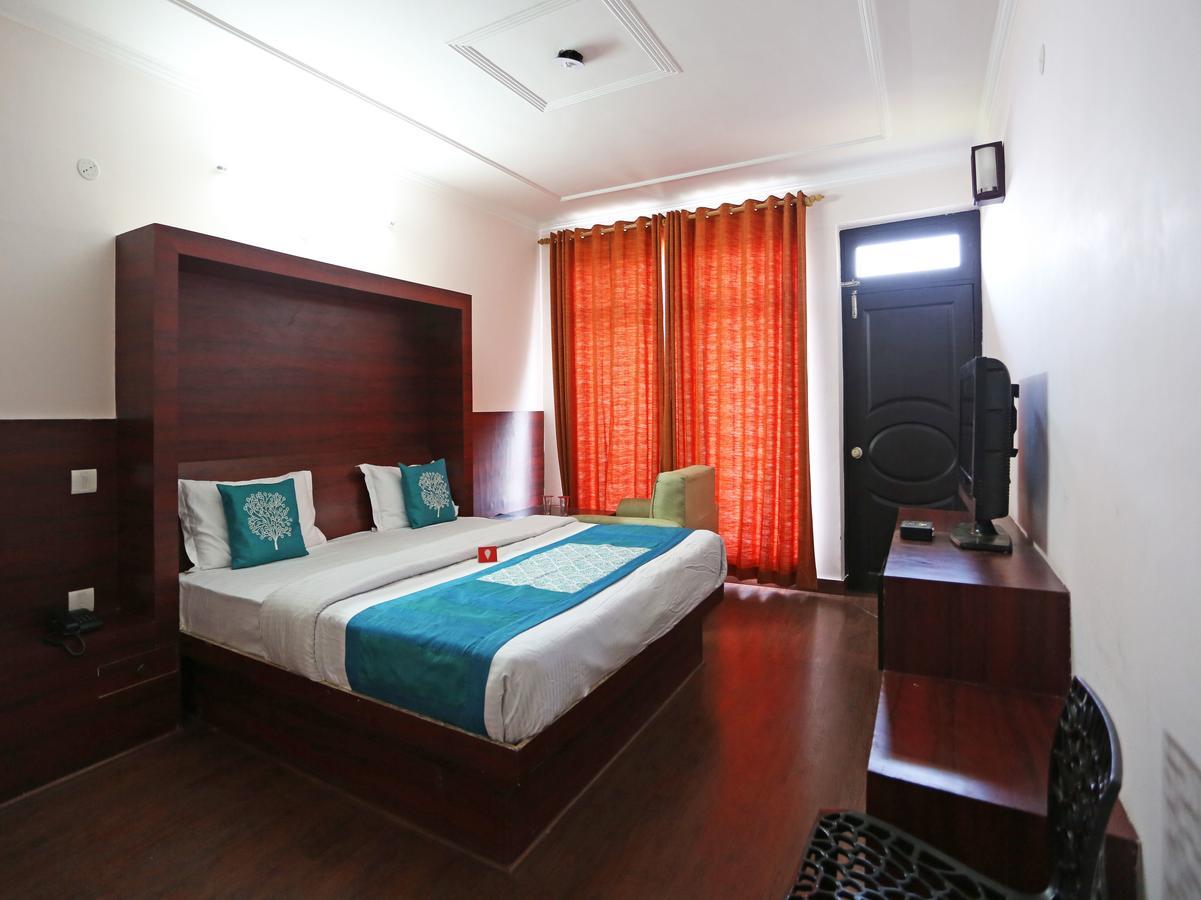 Grand Himalayan Hotels & Resorts Mukteshwar Exterior photo