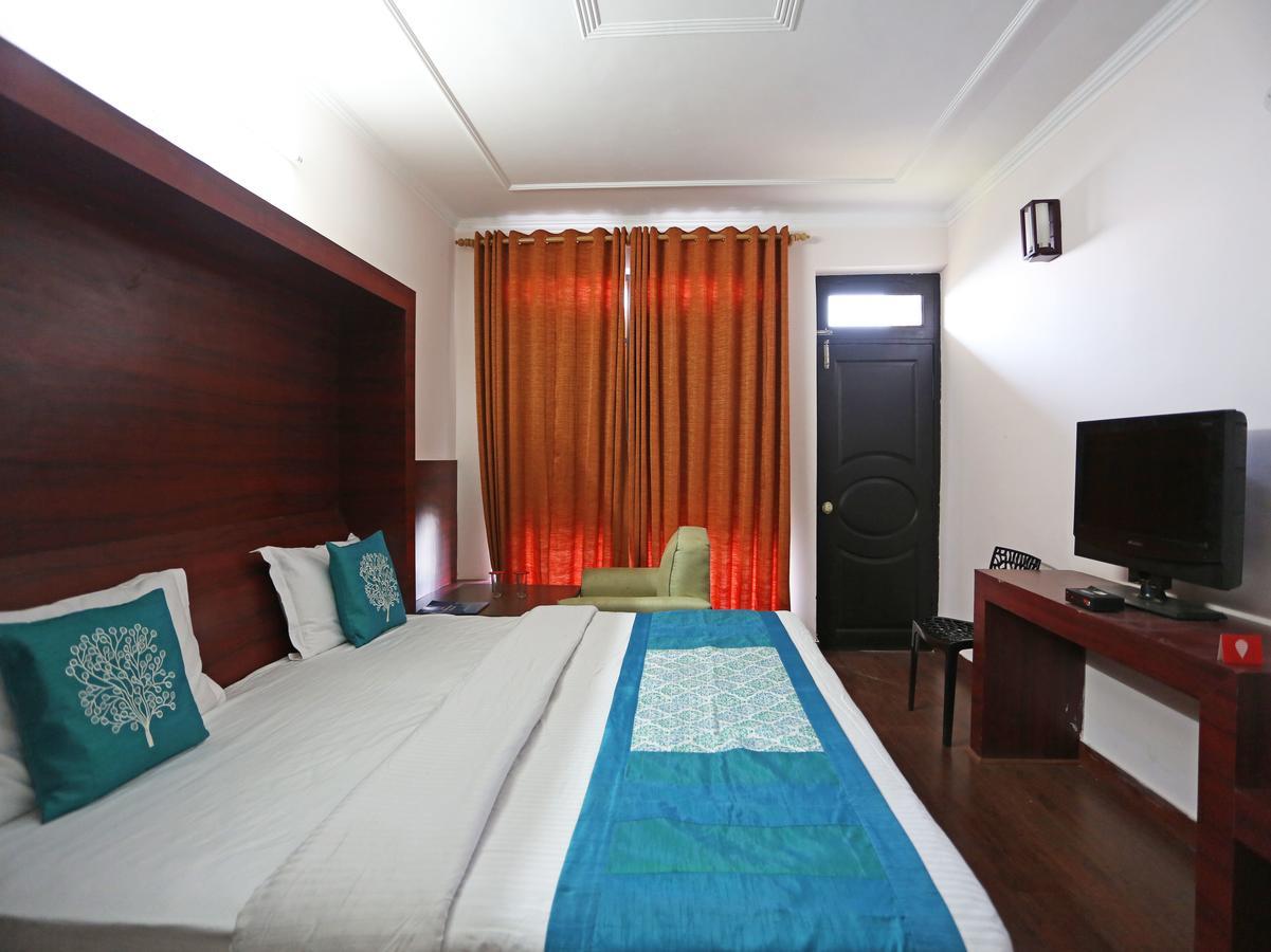 Grand Himalayan Hotels & Resorts Mukteshwar Exterior photo