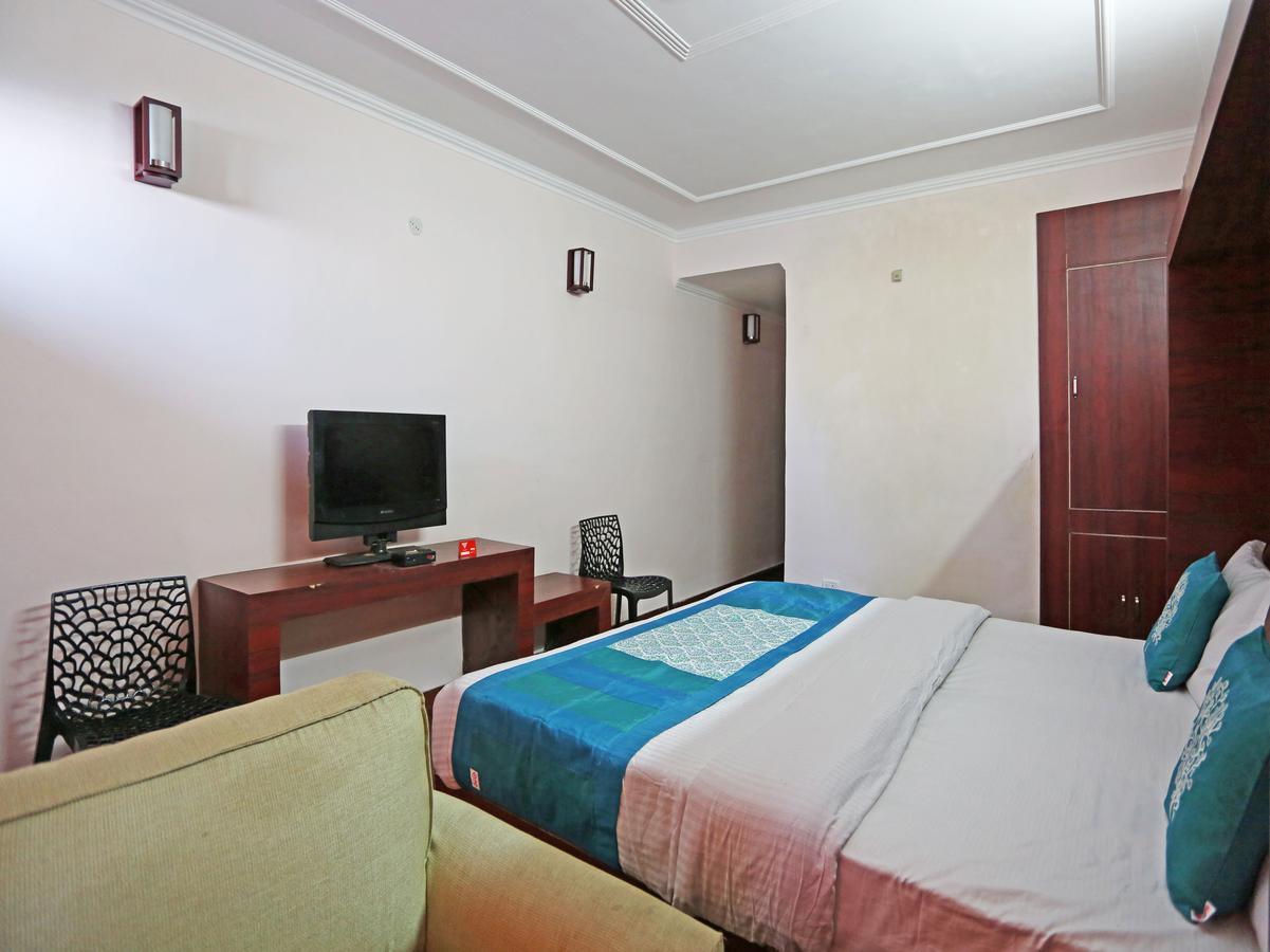 Grand Himalayan Hotels & Resorts Mukteshwar Exterior photo